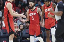 爱游戏亚洲官网-强者胜：本赛季的球队谁将登上巅峰？