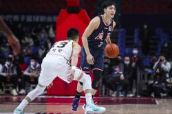 爱游戏官网网页版入口-球队外援状态火热，独行江湖