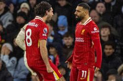 爱游戏体育链接-利物浦客场告捷，继续保持领先优势