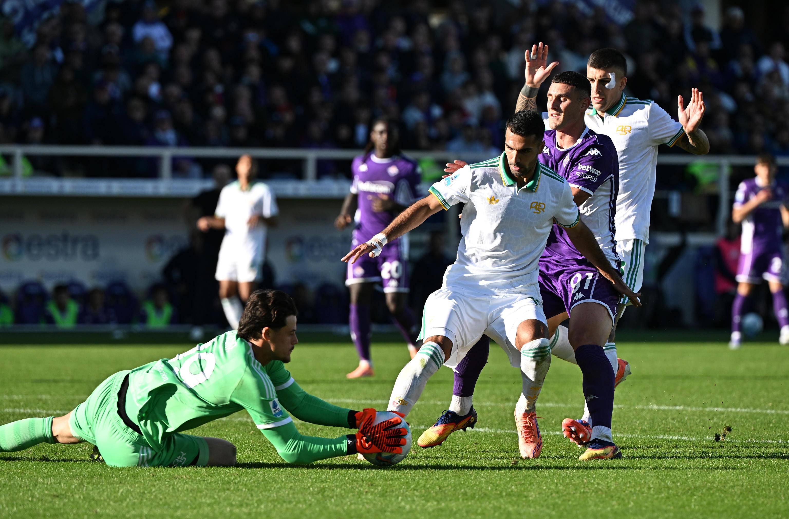 那不勒斯惨遭逆转,客场失利 那不勒斯惨遭逆转,客场失利