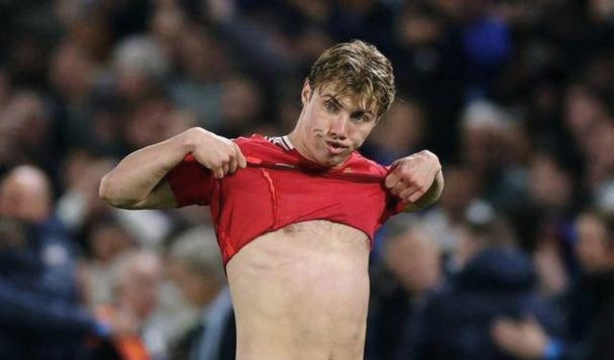 那不勒斯惨遭逆转,客场失利 那不勒斯惨遭逆转,客场失利