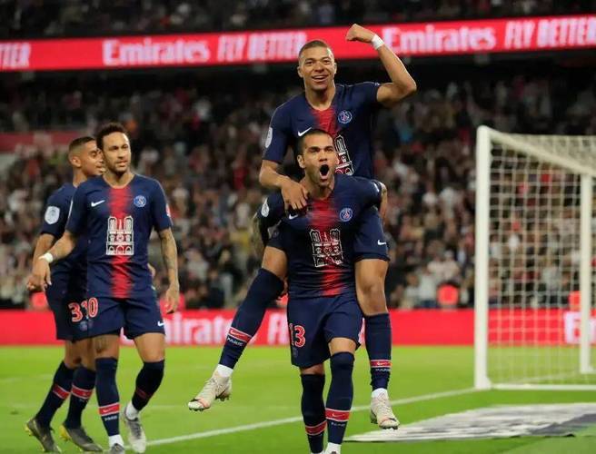 关于斯特拉斯堡客场逼平对手,保持不败的信息 关于斯特拉斯堡客场逼平对手,保持不败的信息