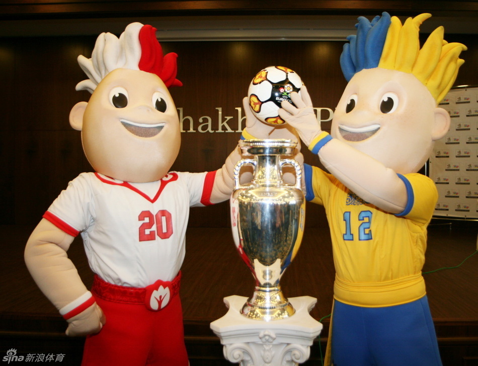 关于乌克兰战克罗地亚，争夺欧洲杯入场券的信息